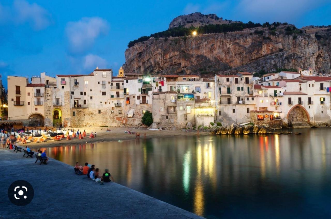 Casa Marina, La Terrazza Sul Mare Bed & Breakfast Cefalù Eksteriør bilde